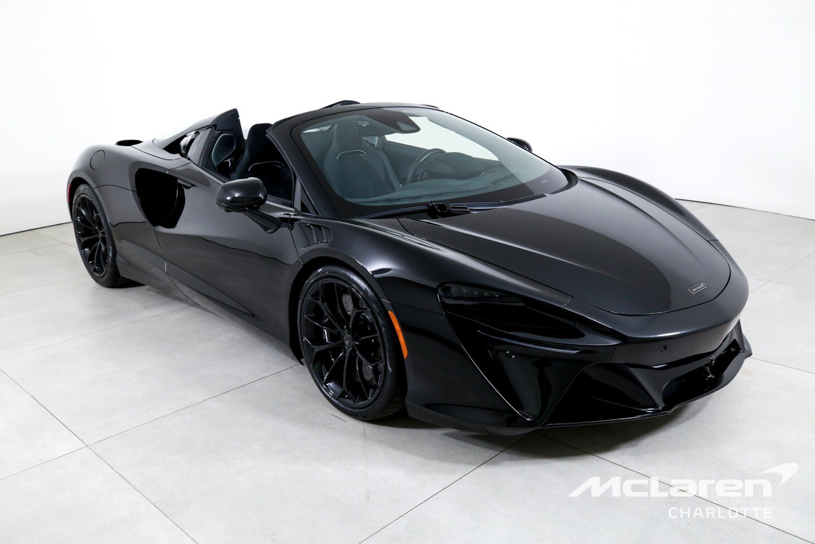 New 2026 McLaren Artura Spider RWD image 4