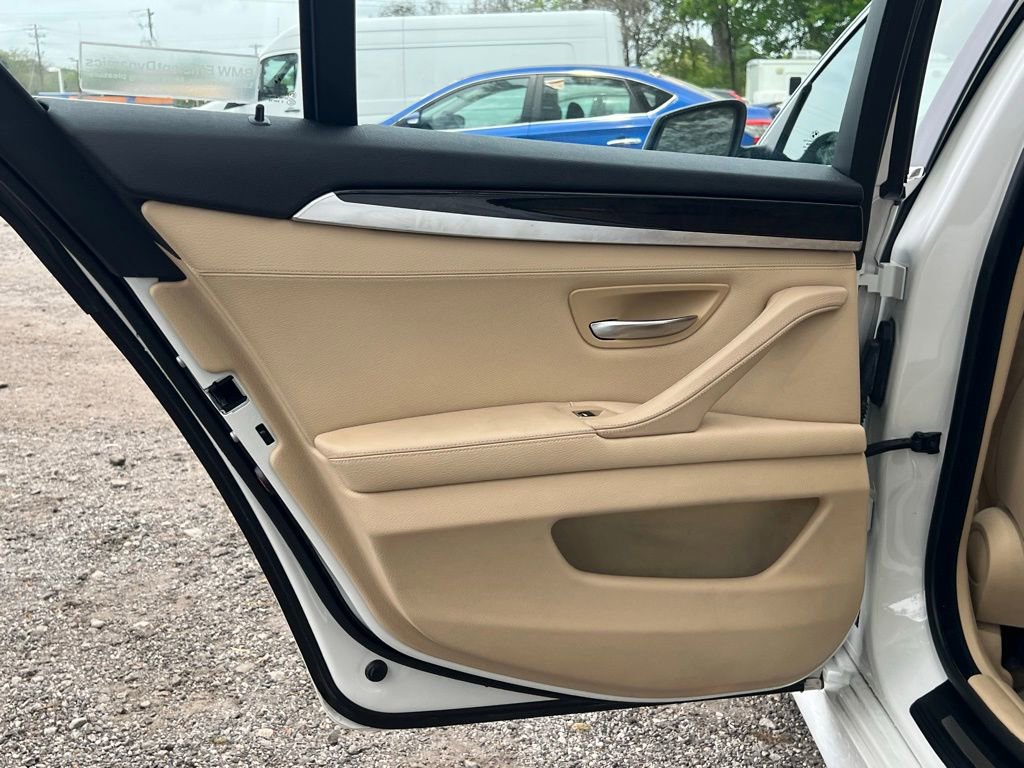 Used 2013 BMW 535i Sedan image 12