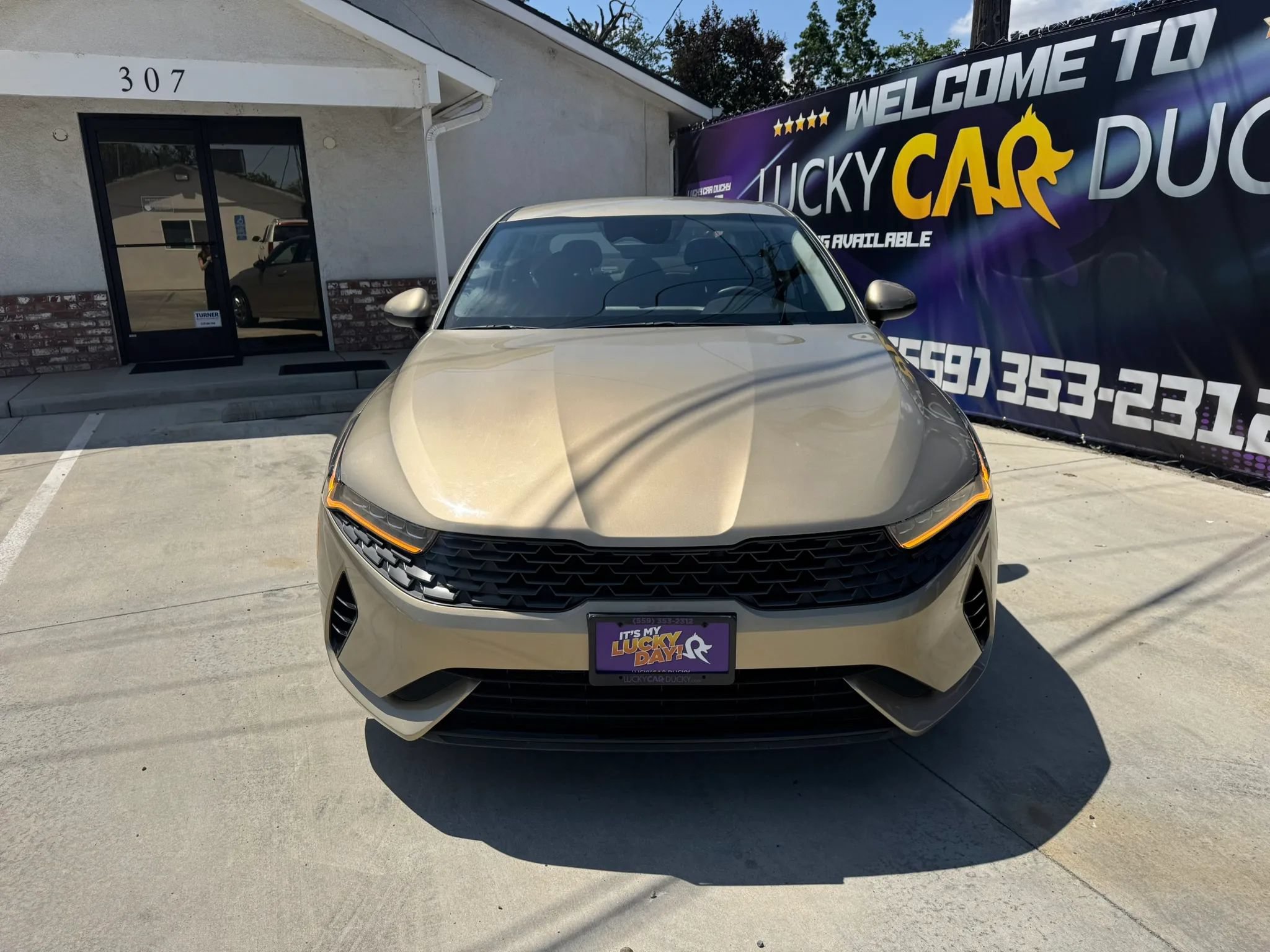 Used 2022 Kia K5 LXS FWD image 8