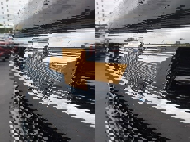 Used 2025 Chevrolet Silverado 1500 LT image 19