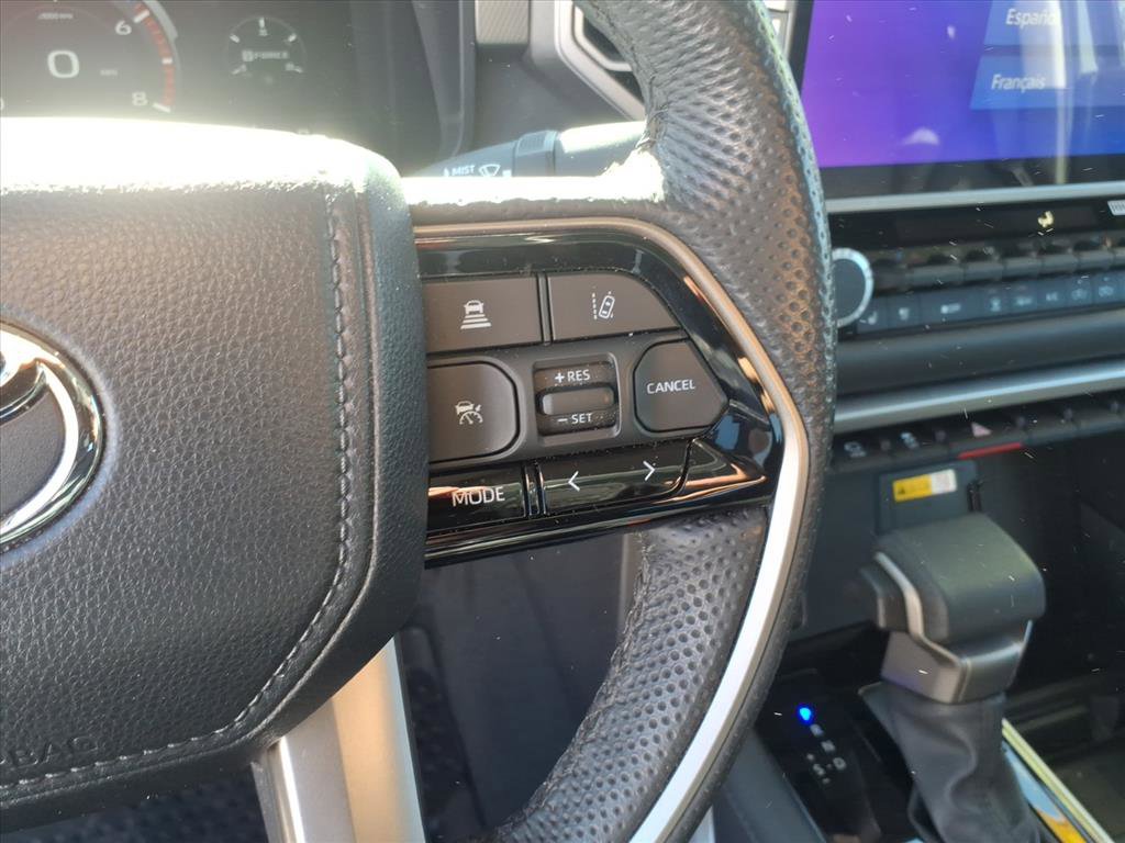 Used 2024 Toyota Tundra Limited AWD/4WD image 31