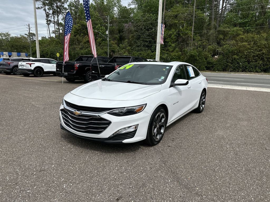 Used 2024 Chevrolet Malibu LT FWD image 12
