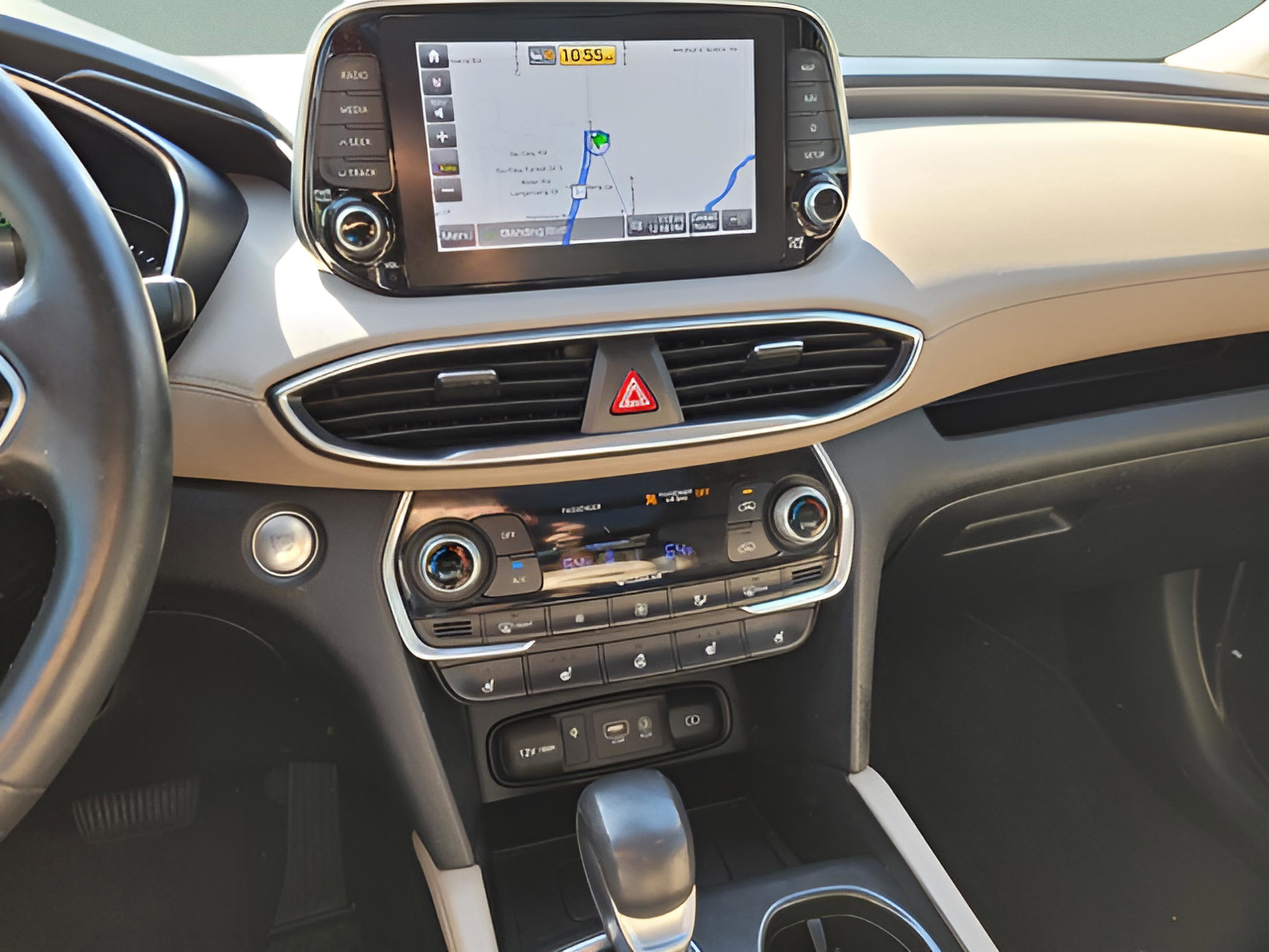 Used 2019 Hyundai Santa Fe FWD image 27