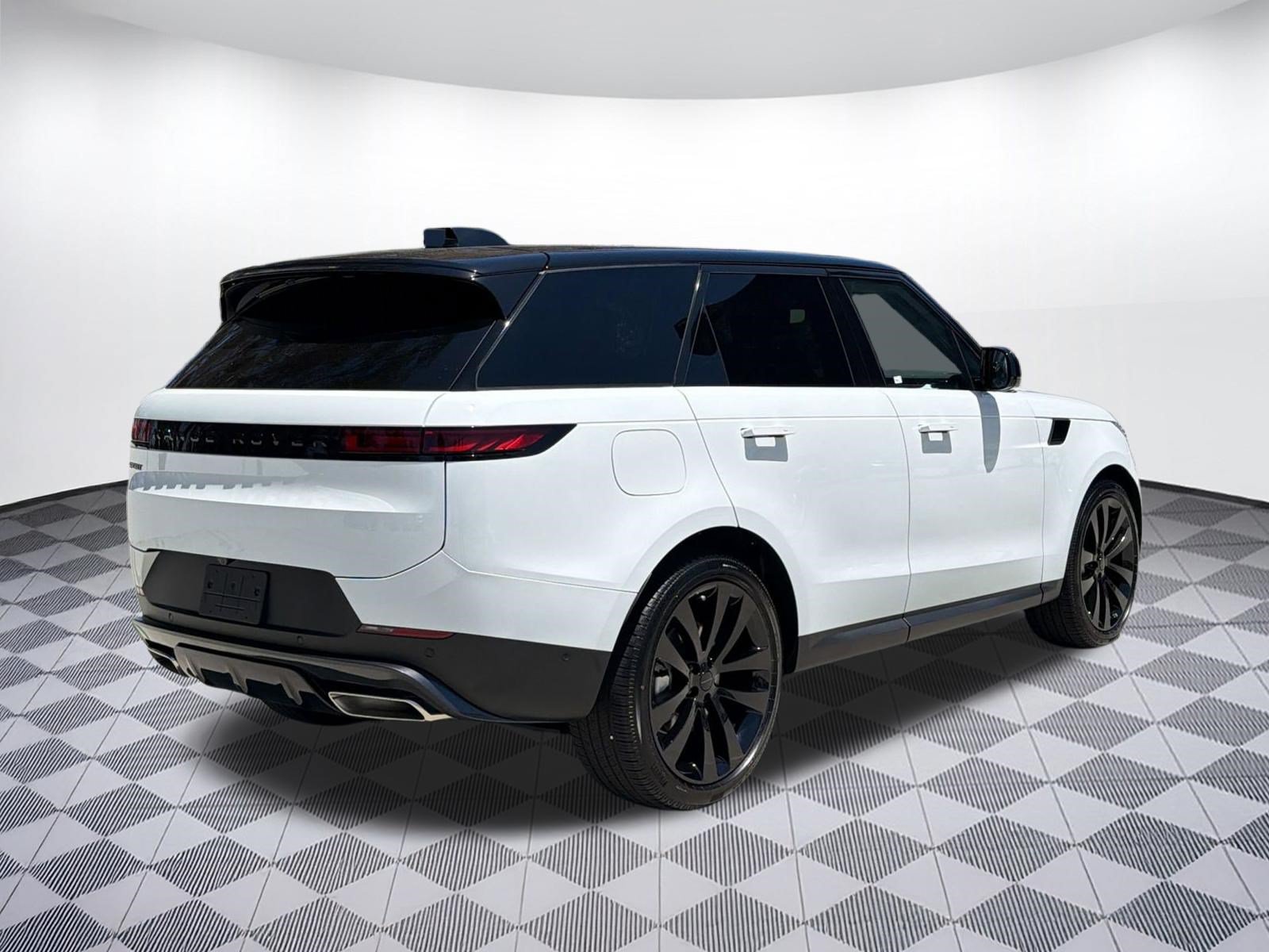 New 2026 Land Rover Range Rover Sport SE AWD/4WD image 9