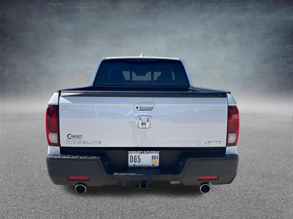 Certified 2023 Honda Ridgeline RTL image 5