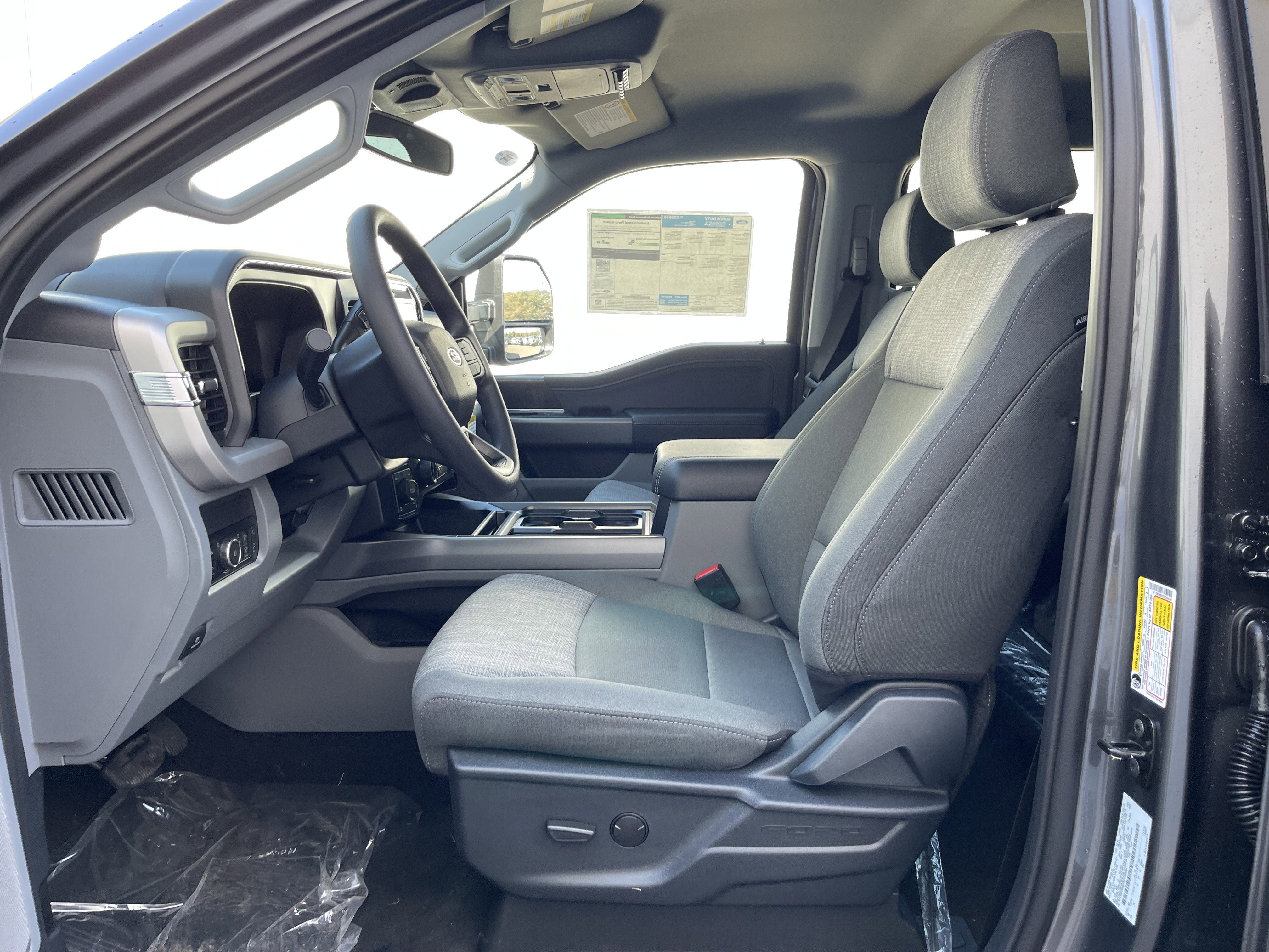 New 2026 Ford F350 XLT w/ XLT Premium Package image 10