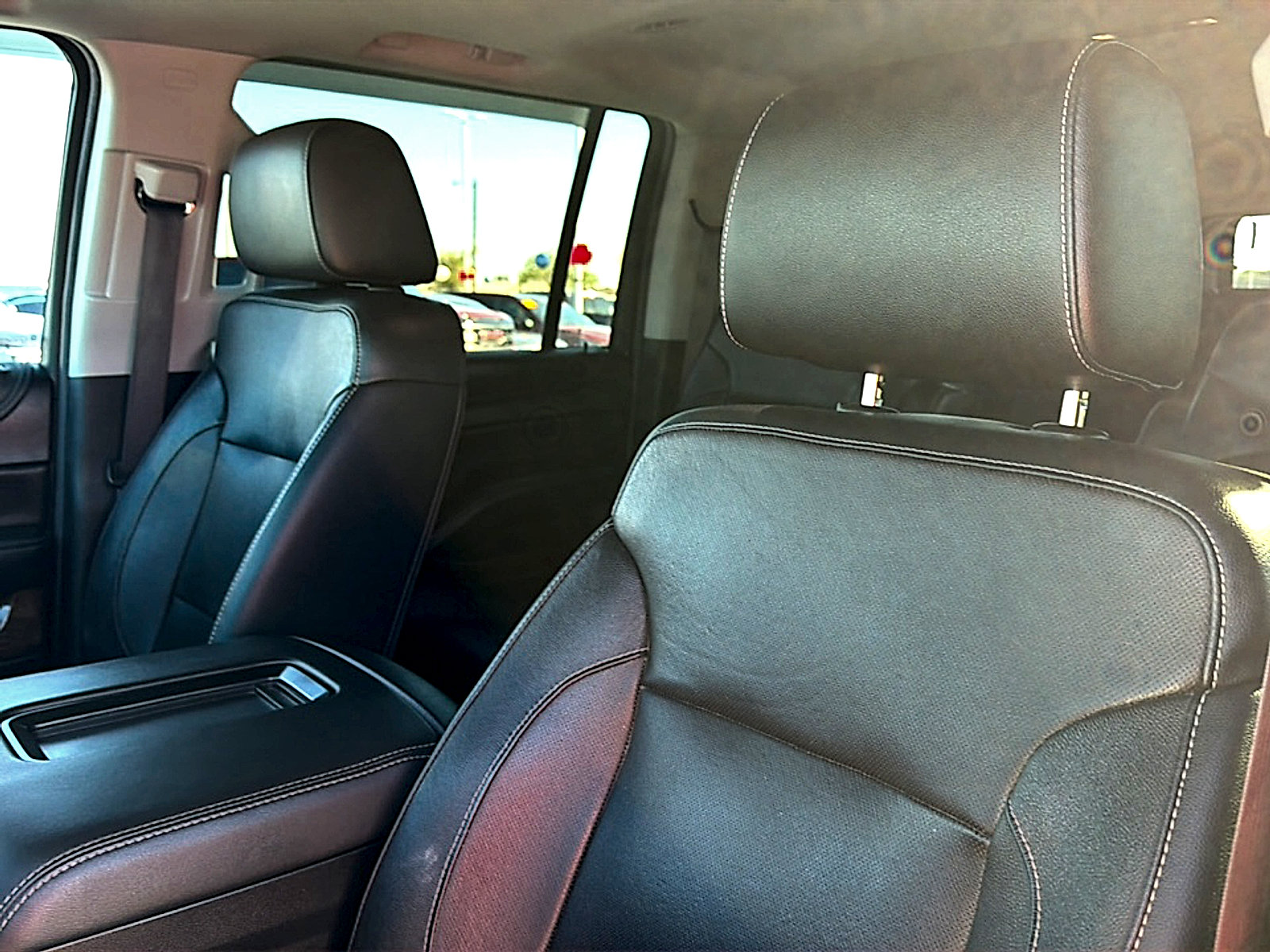 Used 2020 GMC Yukon XL SLT AWD/4WD image 14