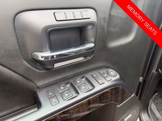 Used 2015 GMC Sierra 3500 Denali w/ Duramax Plus Package AWD/4WD image 8