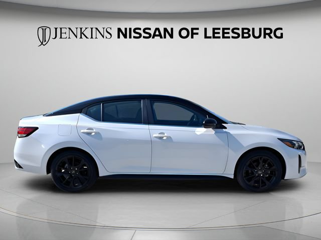 Certified 2025 Nissan Sentra SR w/ Midnight Edition FWD image 2
