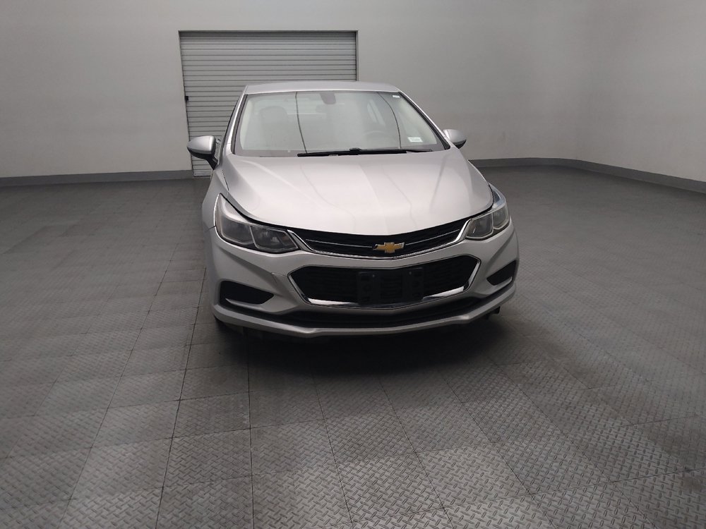 Used 2018 Chevrolet Cruze LS FWD image 14
