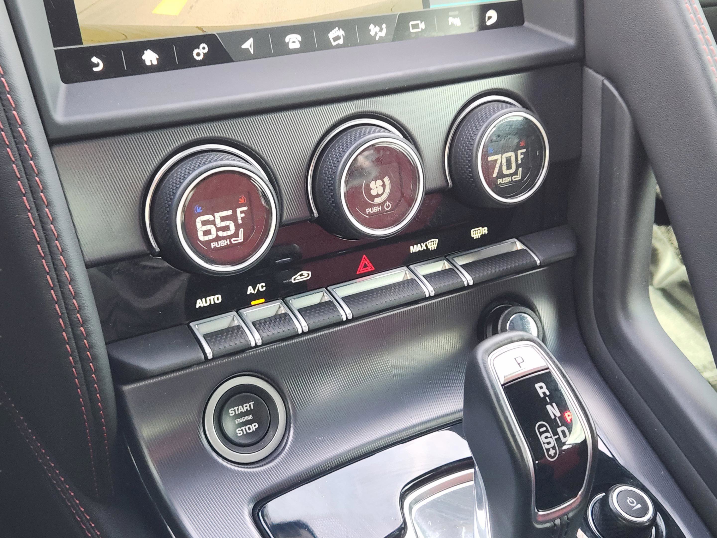 Used 2020 Jaguar F-TYPE R AWD/4WD image 20