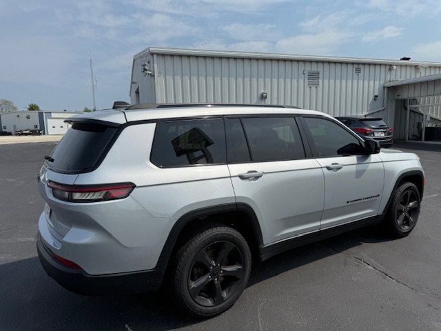 Used 2021 Jeep Grand Cherokee L Laredo image 6