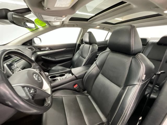 Used 2019 Nissan Maxima SL FWD image 8