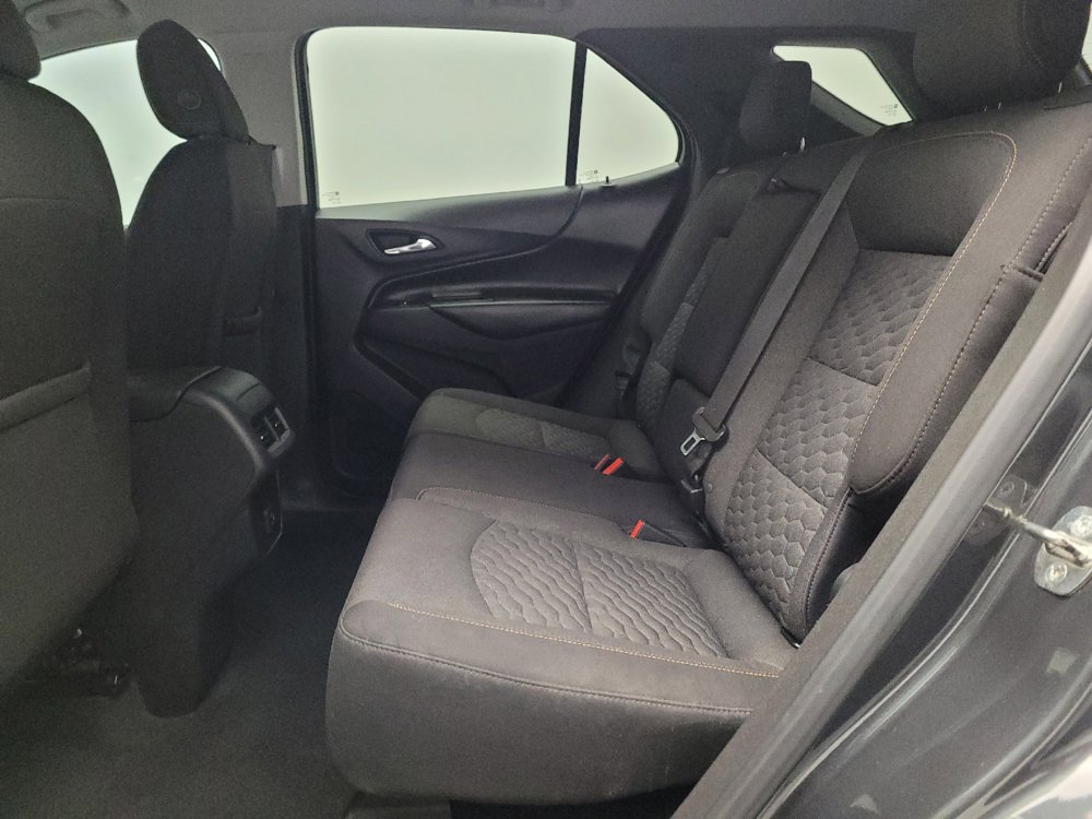 Used 2020 Chevrolet Equinox LT image 18