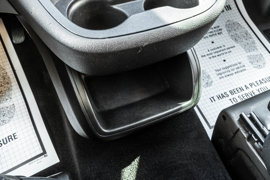 Used 2020 Mercedes-Benz Metris Passenger image 21