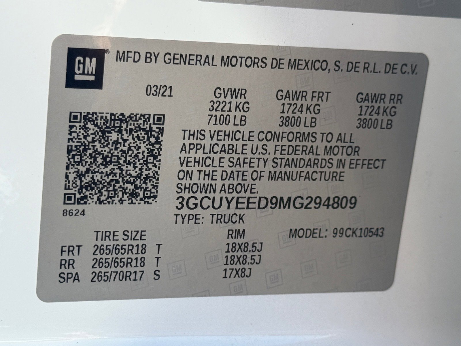 Used 2021 Chevrolet Silverado 1500 RST AWD/4WD image 34