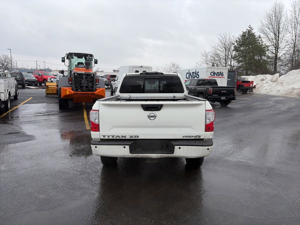 Used 2019 Nissan Titan PRO-4X w/ Pro-4x Convenience Package image 6