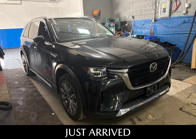 Used 2024 MAZDA CX-90 3.3 Turbo w/ Premium Package AWD/4WD image 13