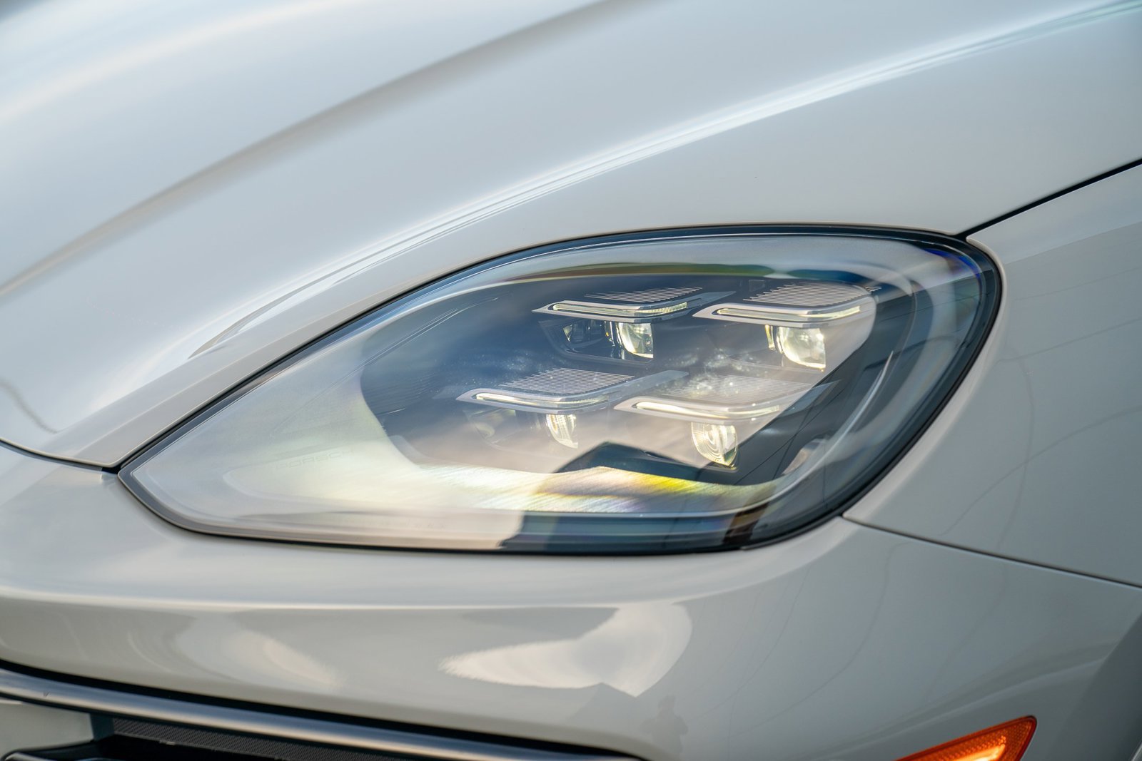 New 2026 Porsche Cayenne E-Hybrid Coupe AWD/4WD image 30