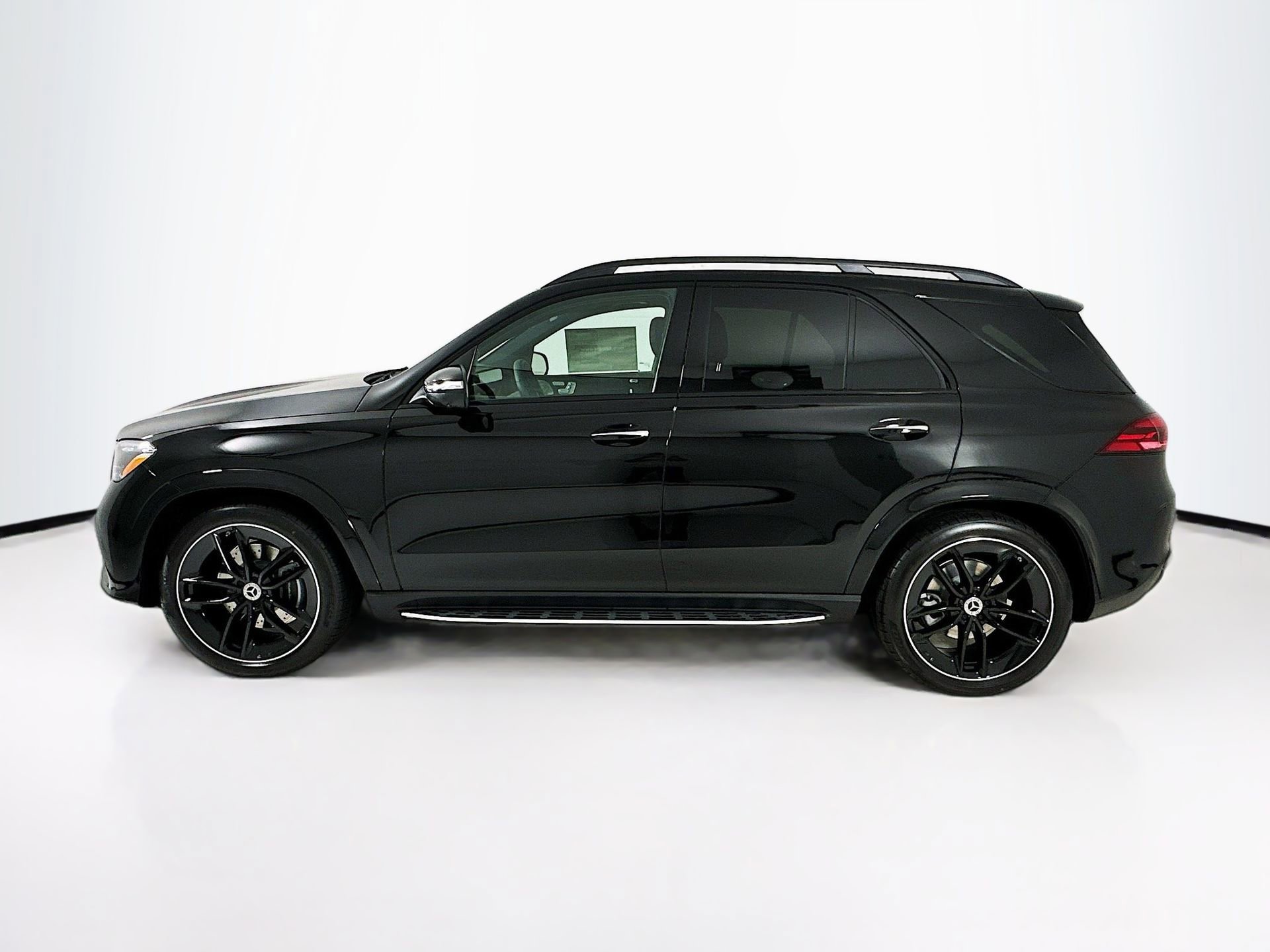 New 2026 Mercedes-Benz GLE 580 4MATIC image 5