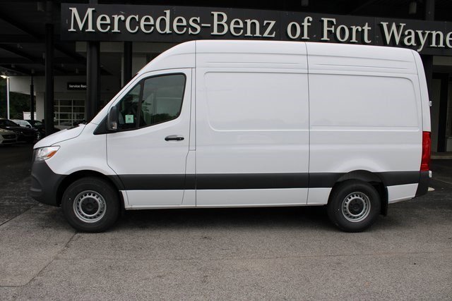 New 2025 Mercedes-Benz Sprinter 2500 image 2