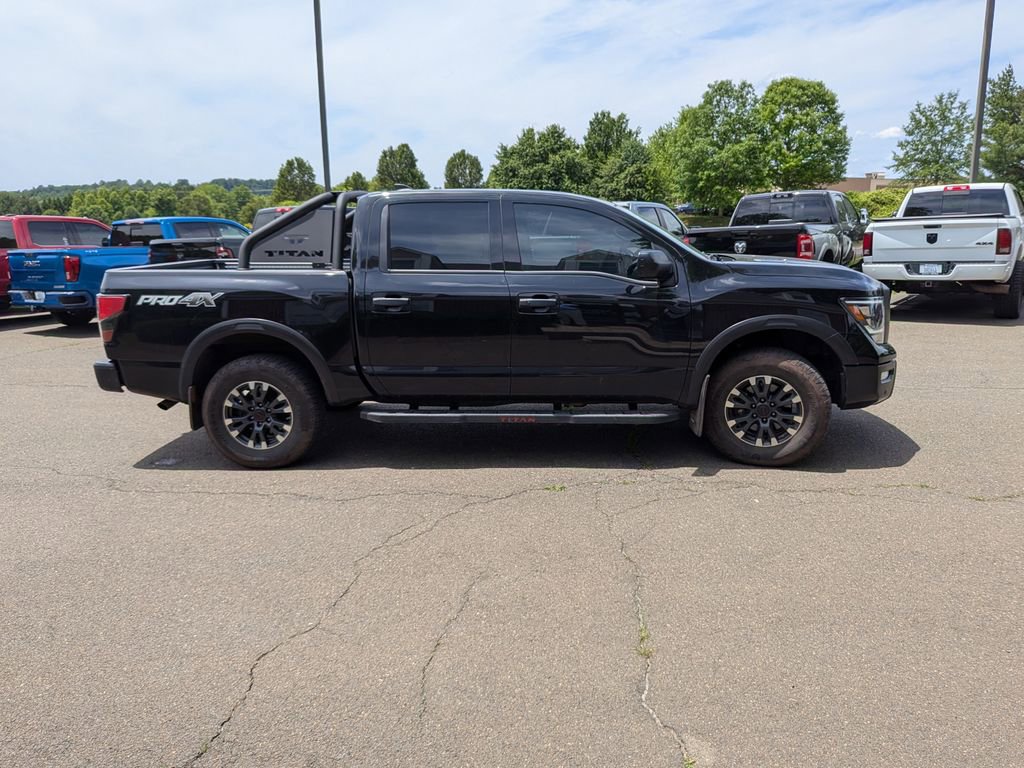Used 2024 Nissan Titan PRO-4X w/ Pro-4x Utility Package AWD/4WD image 15