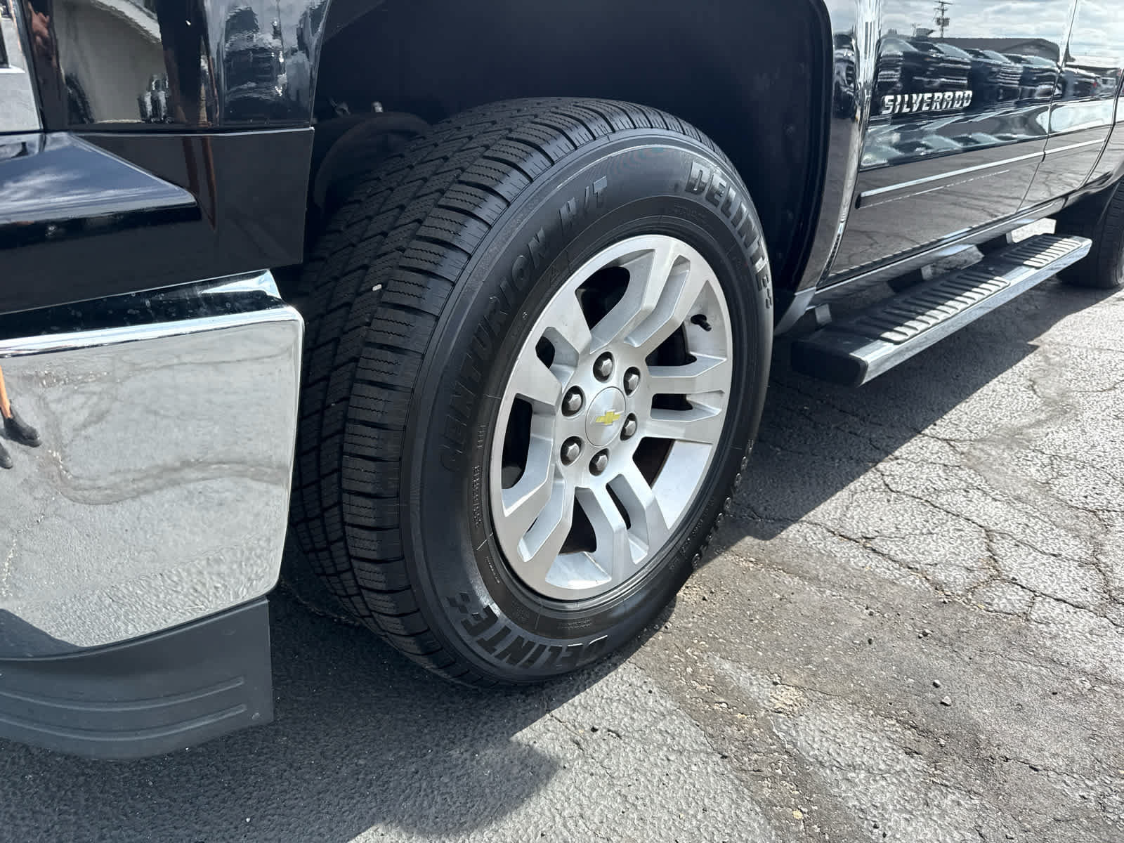 Used 2015 Chevrolet Silverado 1500 LT w/ All Star Edition AWD/4WD image 9