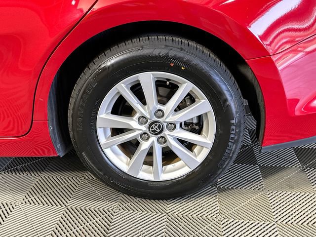 Certified 2025 Toyota Camry LE image 28