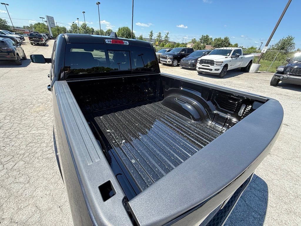 New 2026 RAM 1500 Laramie w/ Night Edition AWD/4WD image 8