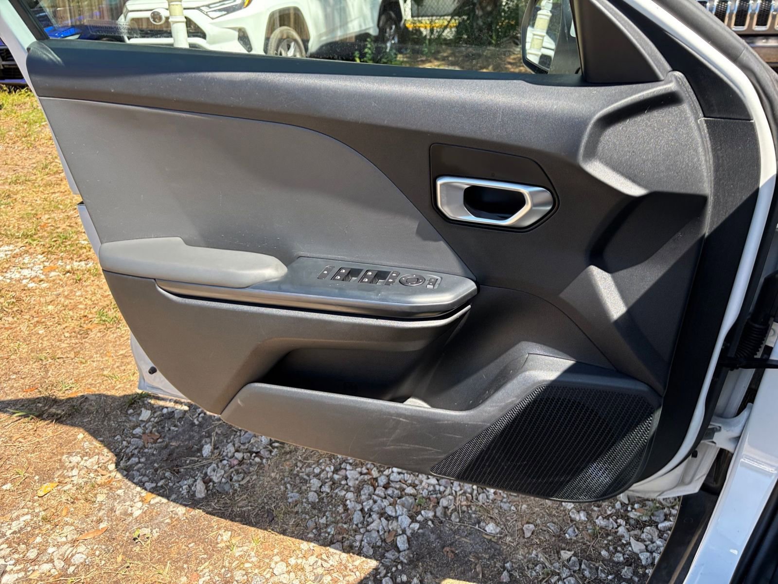 Used 2025 Kia K4 FWD image 18