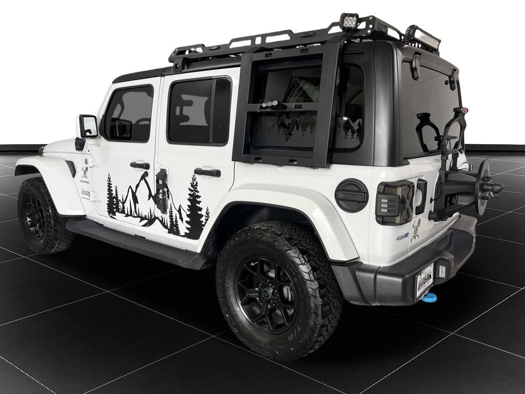 Used 2023 Jeep Wrangler Unlimited Sahara w/ Cold Weather Group AWD/4WD image 3