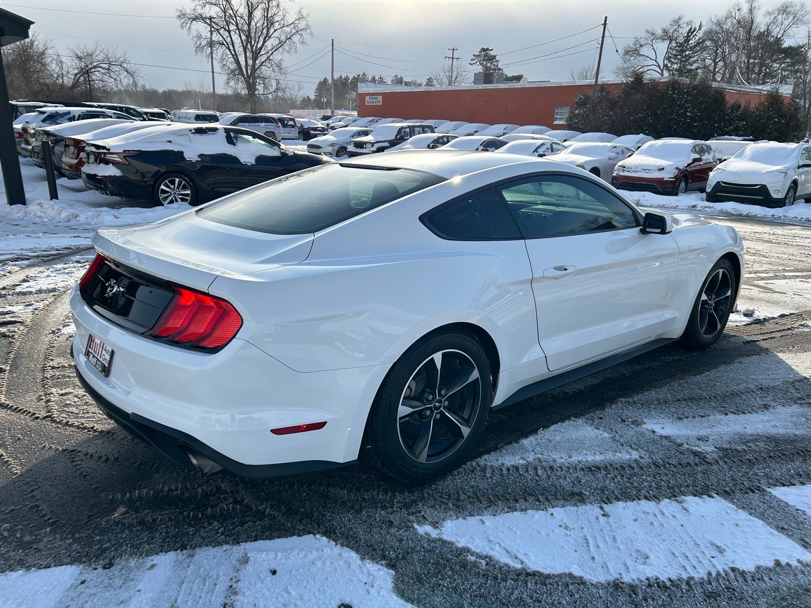 Used 2018 Ford Mustang Coupe image 10