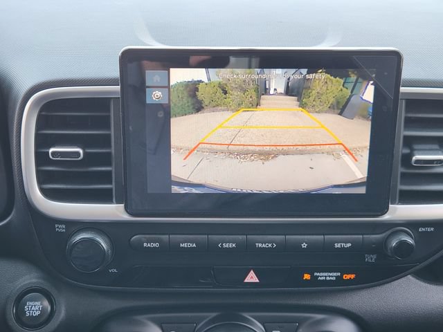 Certified 2025 Hyundai Venue SEL FWD image 12