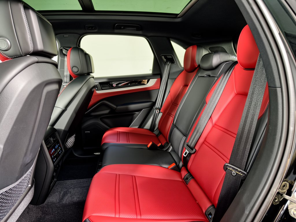 New 2026 Porsche Cayenne S AWD/4WD image 25