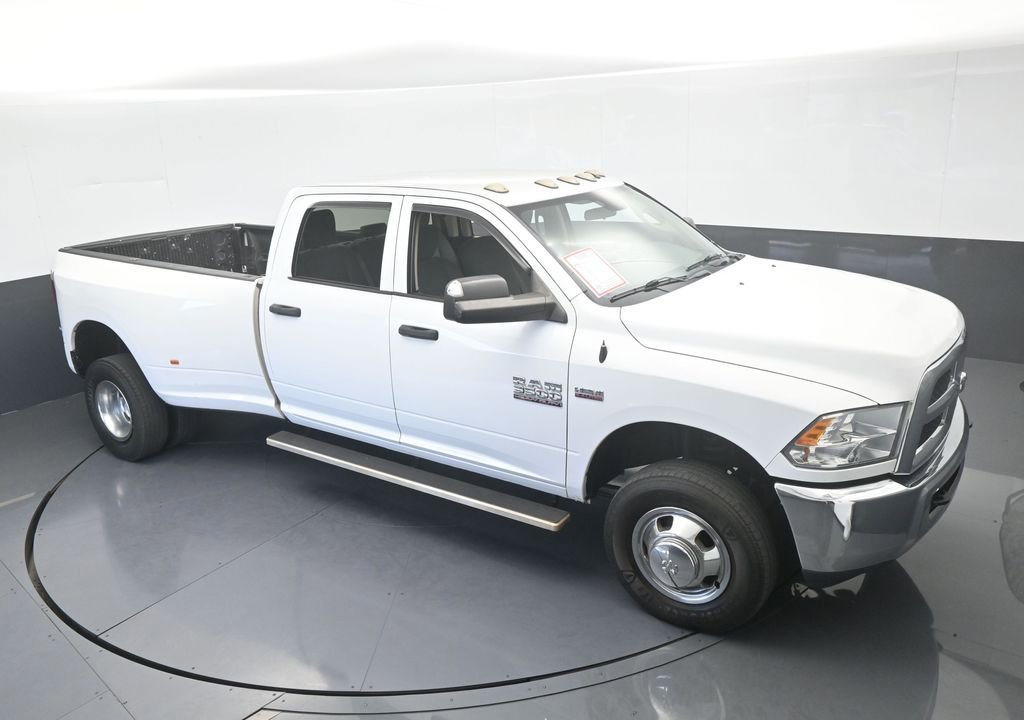 Used 2018 RAM 3500 Tradesman w/ Chrome Appearance Group image 47