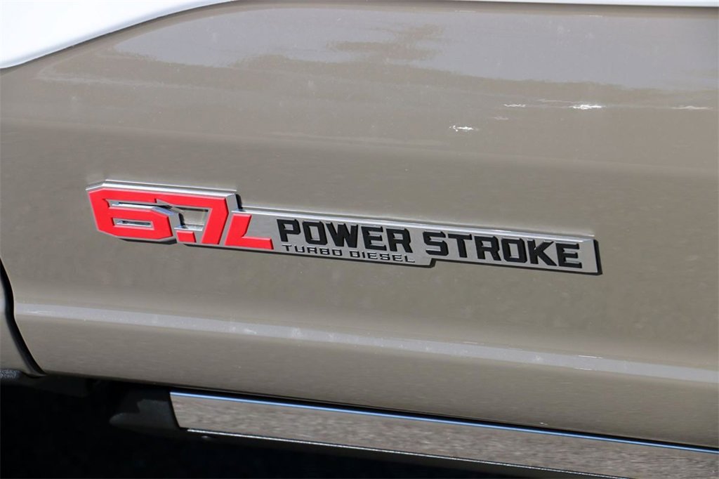 New 2026 Ford F350 King Ranch w/ FX4 Off-Road Package image 11