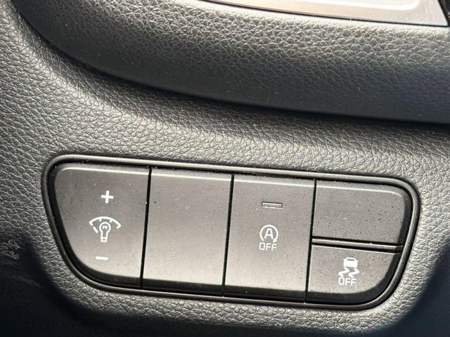 Used 2025 Kia Seltos S FWD image 18