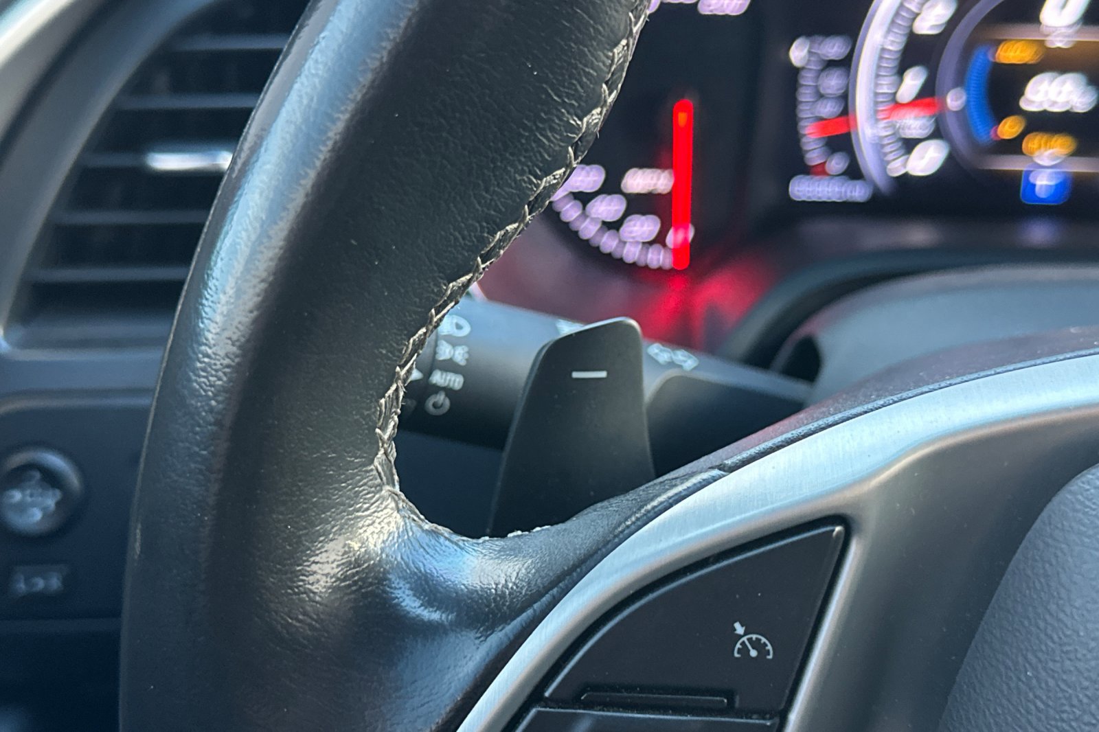 Used 2019 Chevrolet Corvette Grand Sport w/ Carbon Flash Badge Package image 36