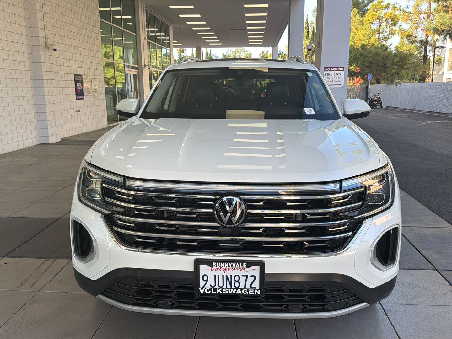 Certified 2024 Volkswagen Atlas SEL AWD/4WD image 8
