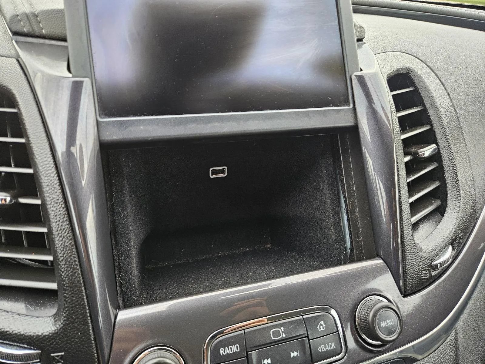Used 2015 Chevrolet Impala LTZ FWD image 21