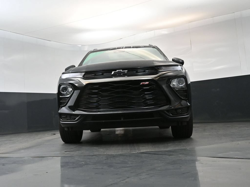 Used 2023 Chevrolet TrailBlazer RS w/ Sun and Liftgate Package AWD/4WD image 19