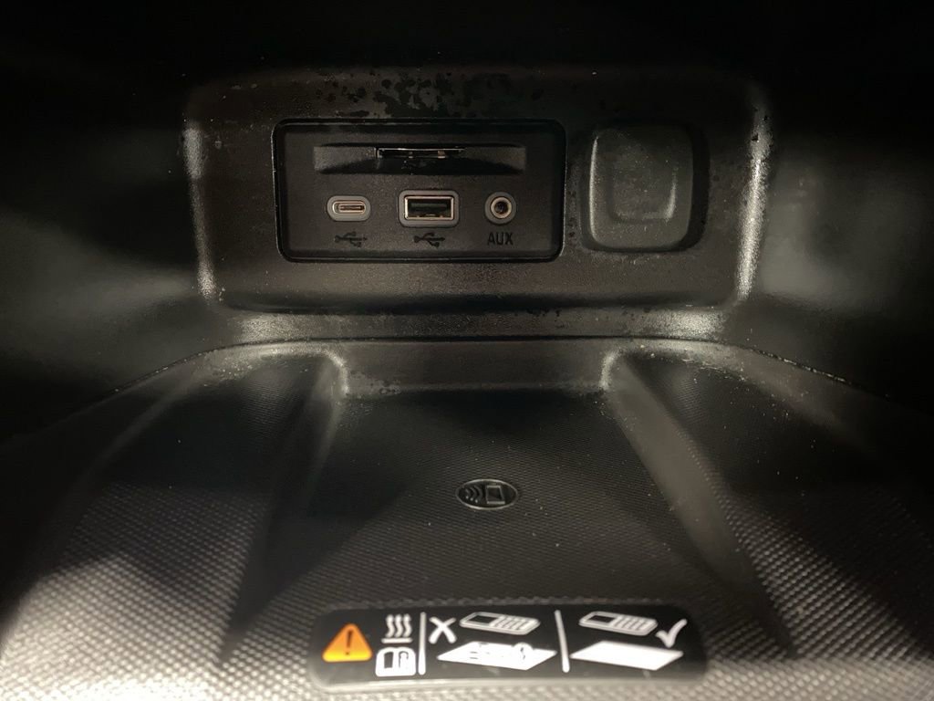 Used 2020 Chevrolet Equinox Premier image 46