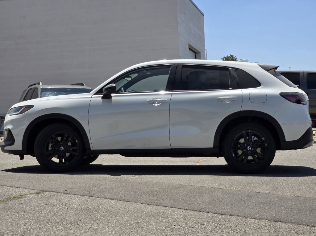 New 2026 Honda HR-V Sport image 5