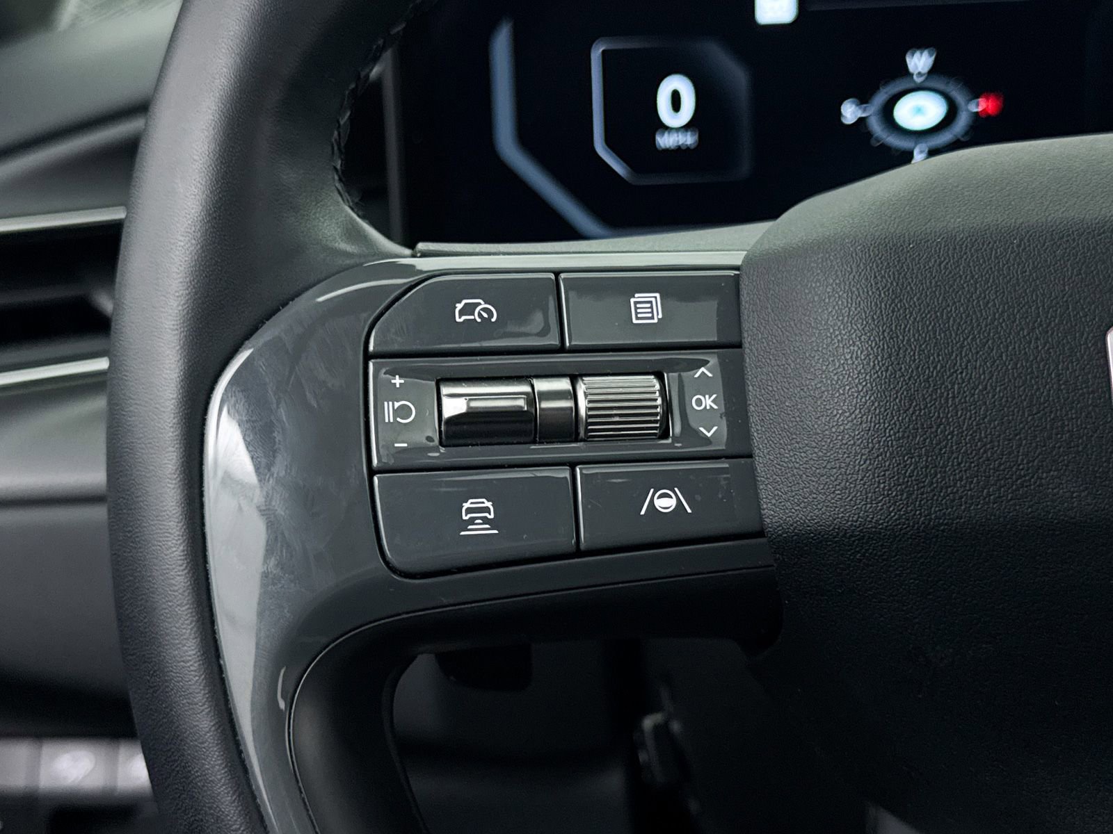 Used 2024 Kia EV9 GT-Line image 38