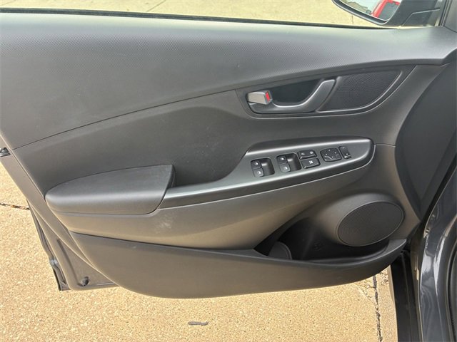 Used 2023 Hyundai Kona SEL w/ Cargo Package image 19