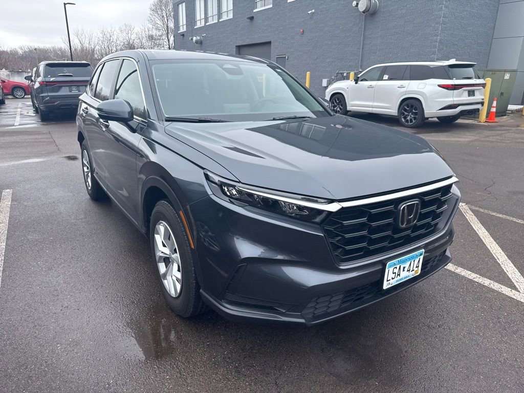 Used 2024 Honda CR-V LX image 3