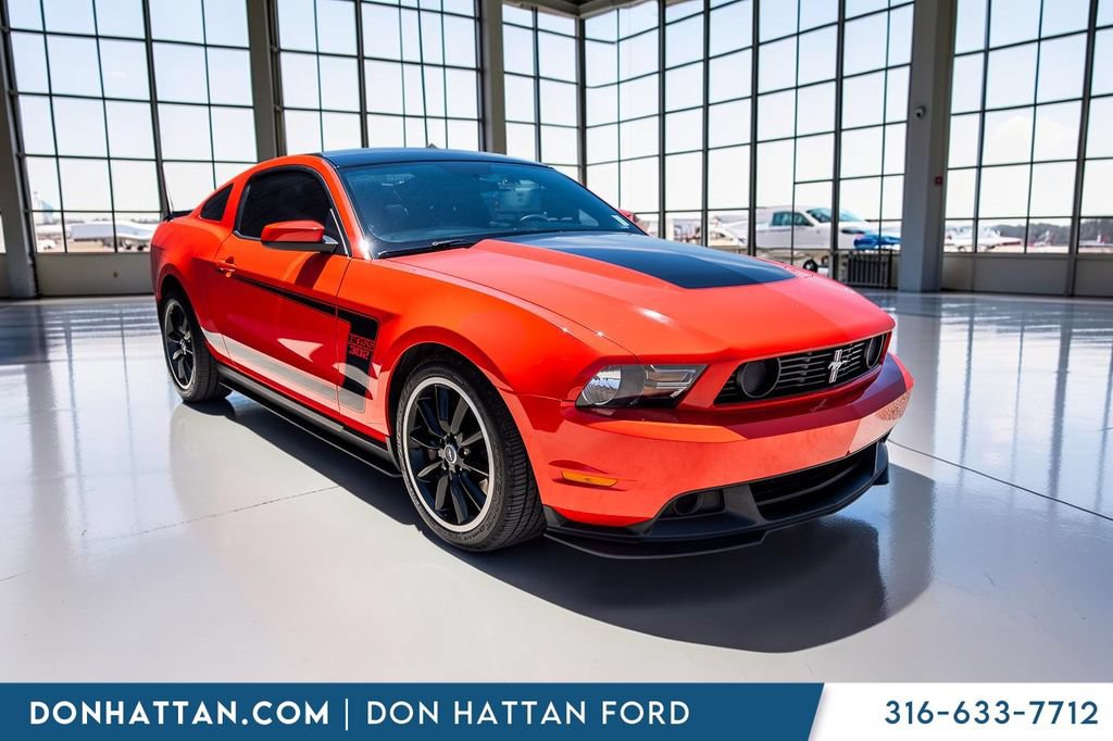 Used 2012 Ford Mustang Boss 302 w/ Boss 302 Accessory Pkg RWD image 32