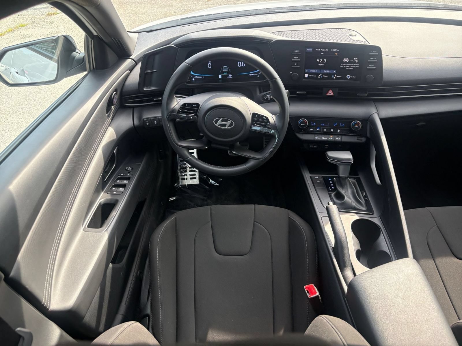 Used 2026 Hyundai Elantra Sport FWD image 28