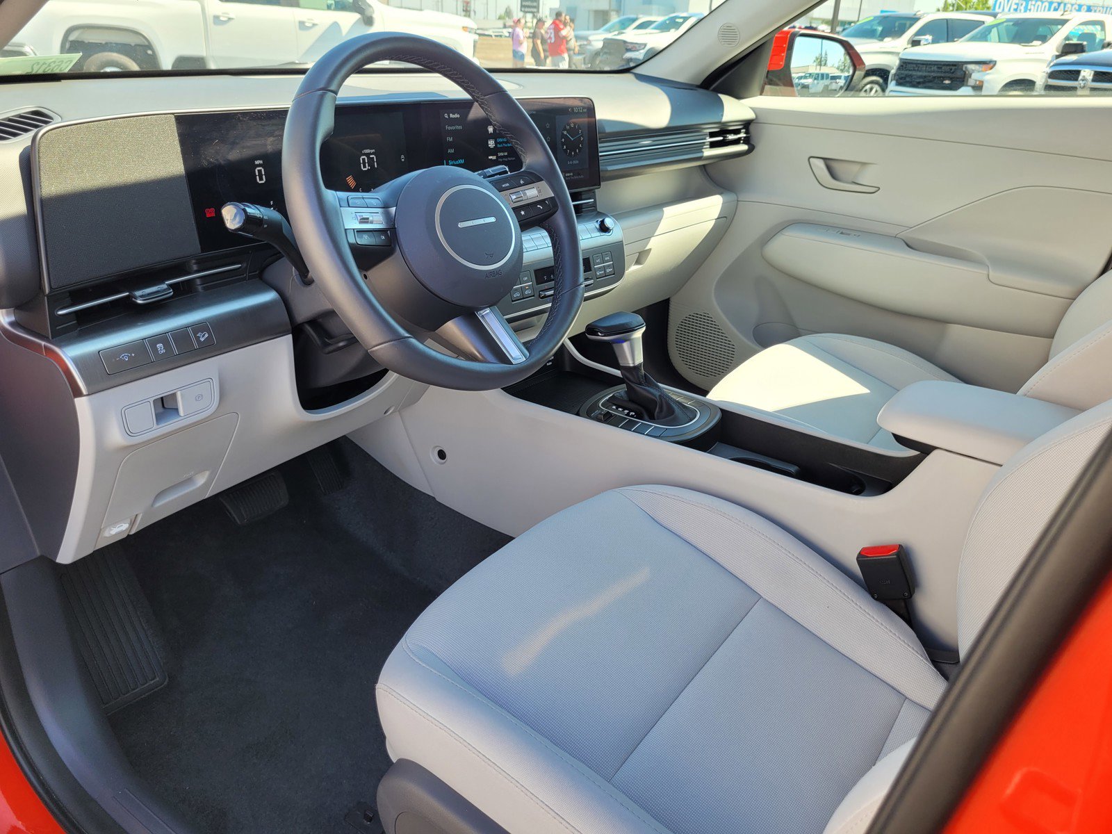 Used 2025 Hyundai Kona SEL FWD image 9