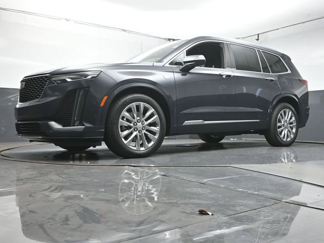 Used 2023 Cadillac XT6 Premium Luxury image 36